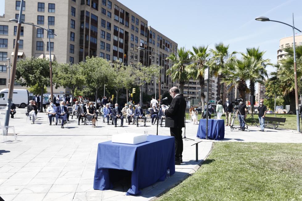 Homenaje en Zaragoza a las víctimas de la pandemia.