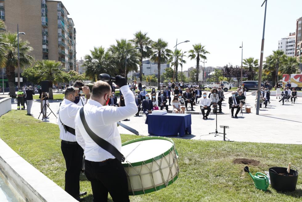 Homenaje en Zaragoza a las víctimas de la pandemia.