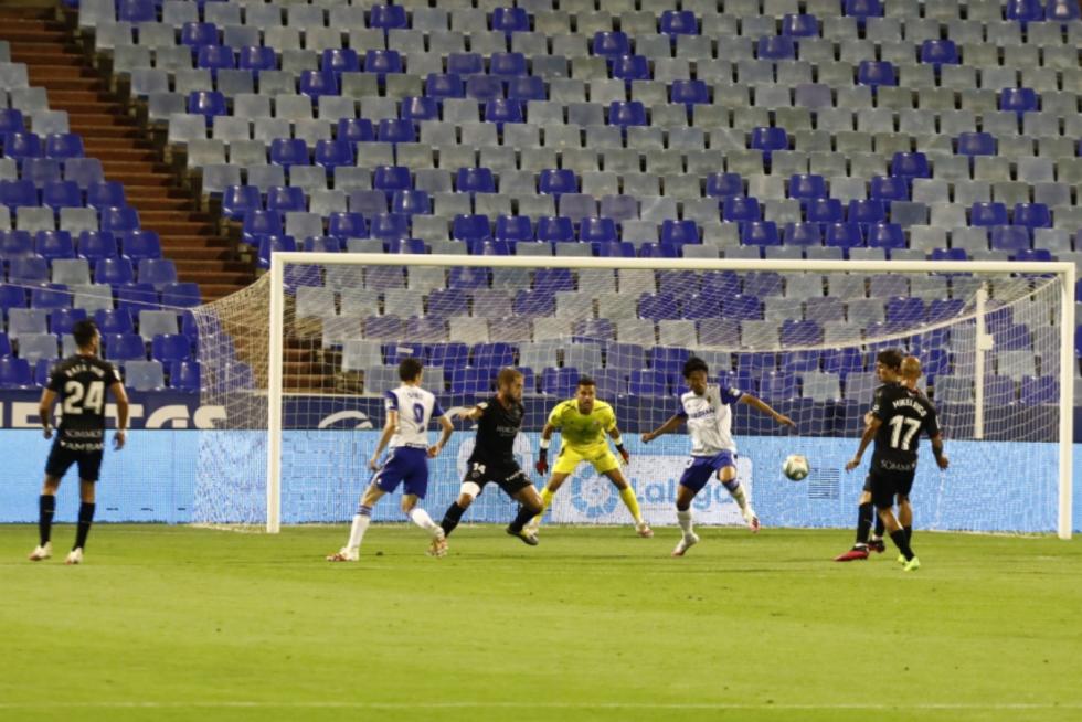 Fotos del partido Real Zaragoza-Huesca en La Romareda