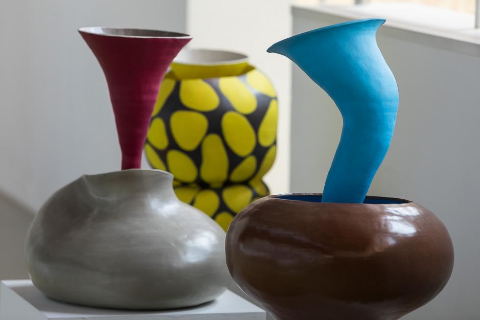 Feria de artesanía en el Matadero de Zaragoza.