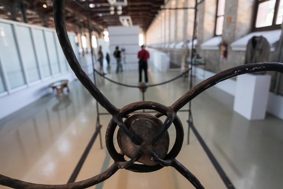 Feria de artesanía en el Matadero de Zaragoza.