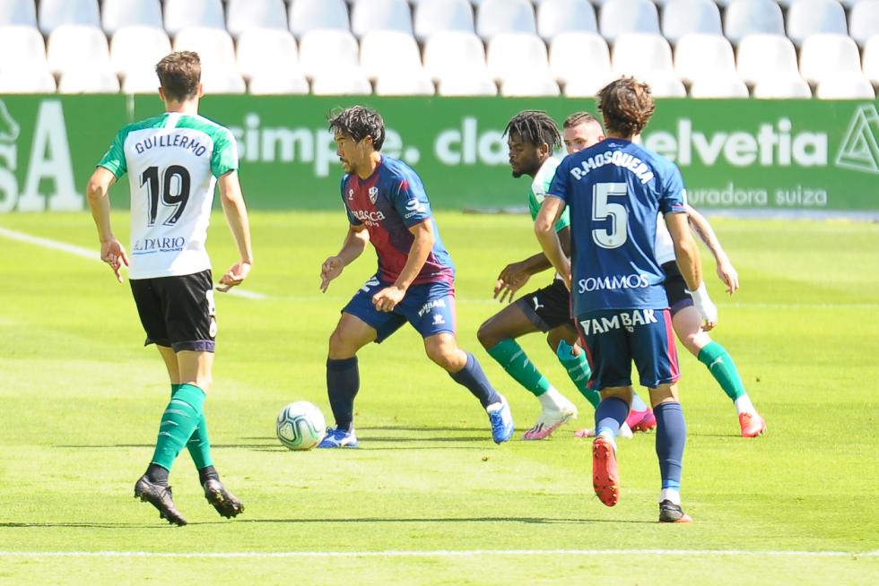 Partido del Racing de Santander contra la SD Huesca, en El Sardinero.