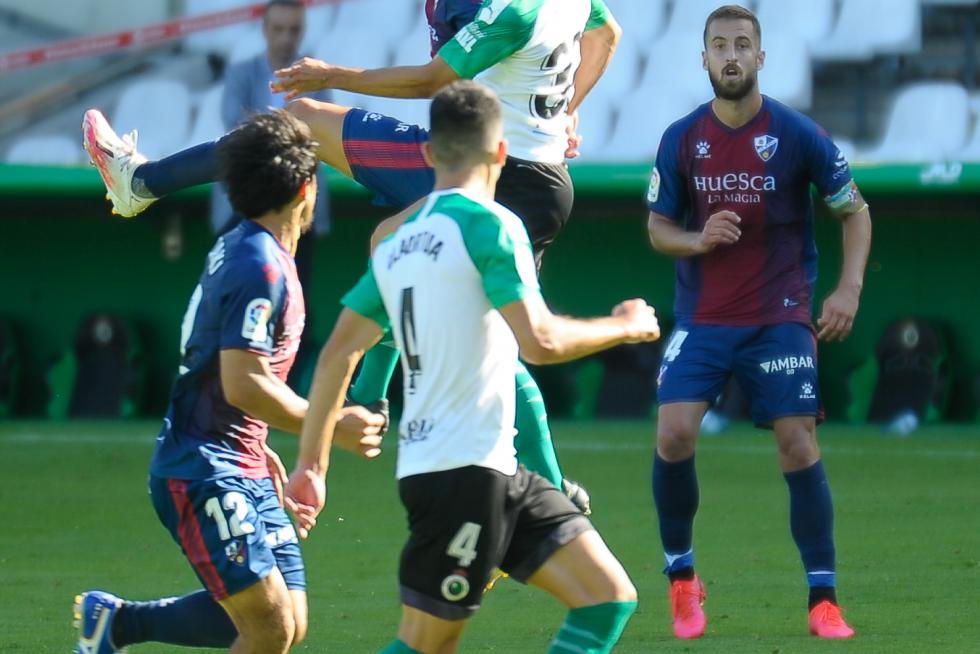 Partido del Racing de Santander contra la SD Huesca, en El Sardinero.