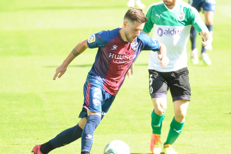 Partido del Racing de Santander contra la SD Huesca, en El Sardinero.
