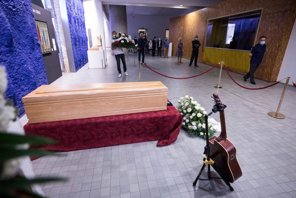 Los aragoneses despiden a Joaquín Carbonell.