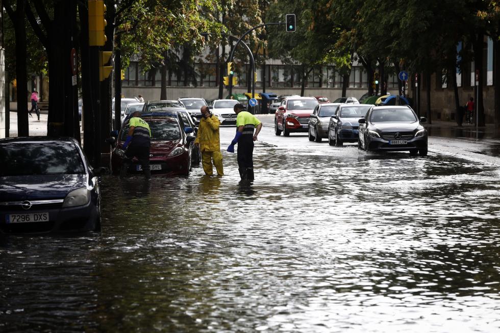 Tromba de lluvia torrencial en Zaragoza