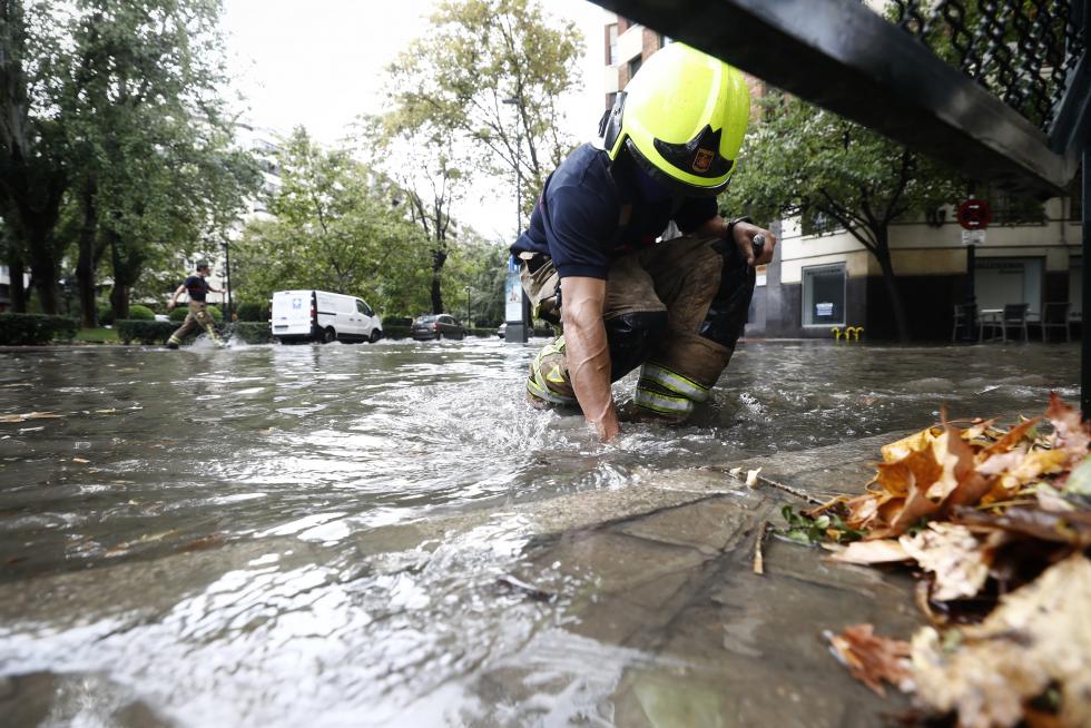 Tromba de lluvia torrencial en Zaragoza