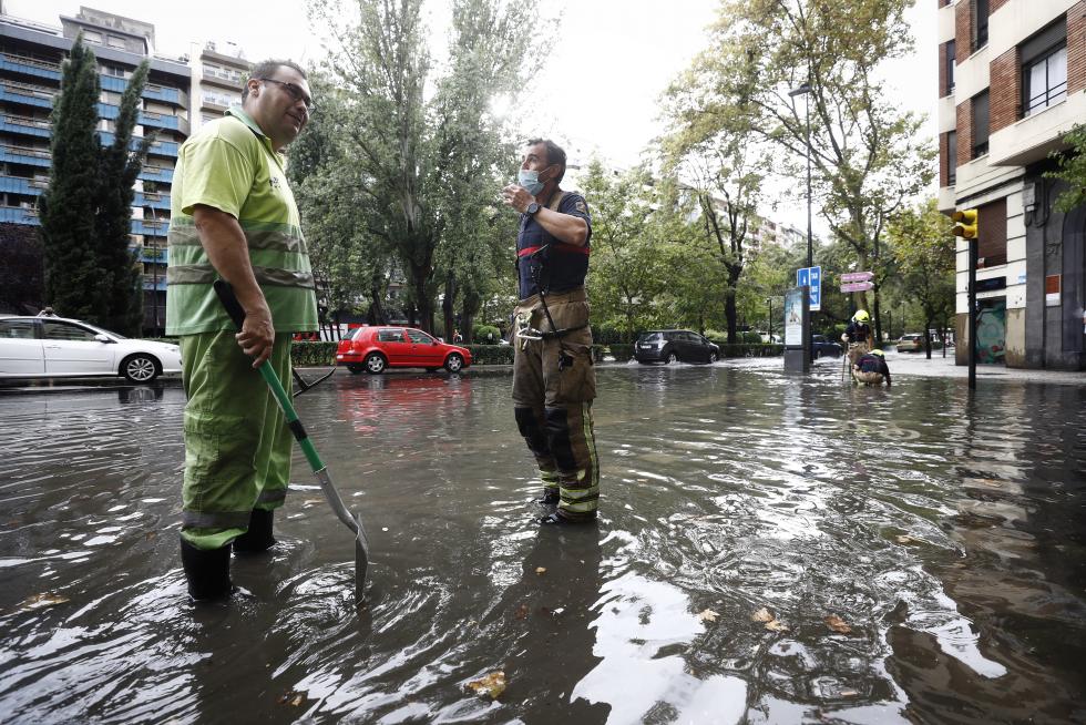 Tromba de lluvia torrencial en Zaragoza