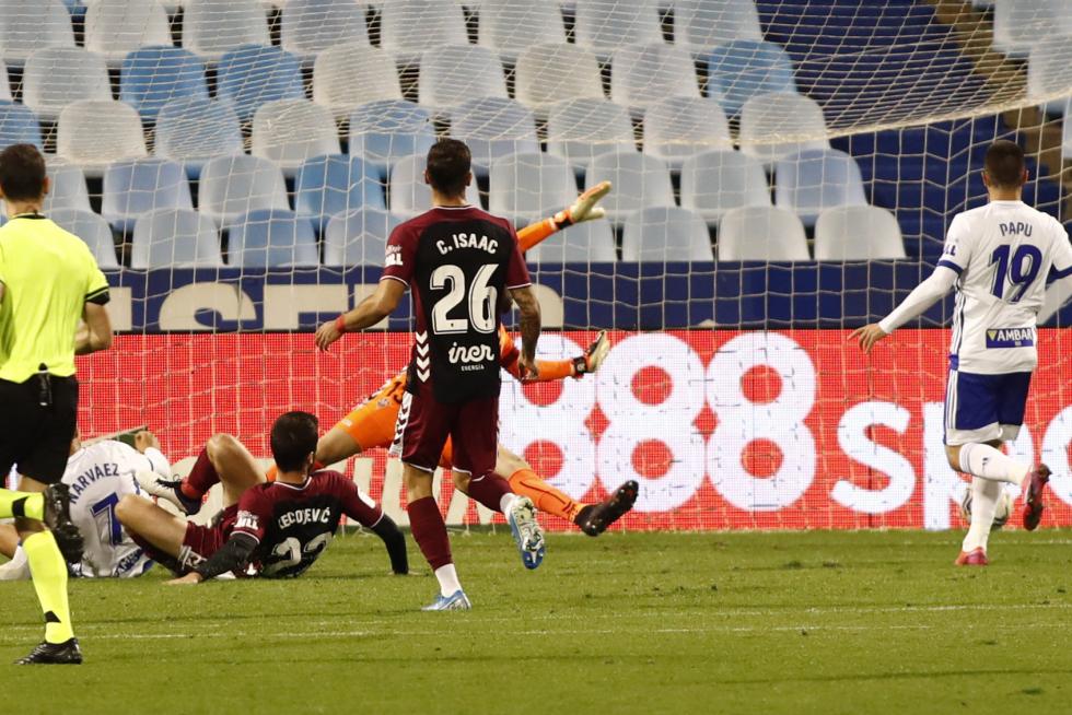 Real Zaragoza - Albacete: fotos de la segunda mitad del partido en La Romareda