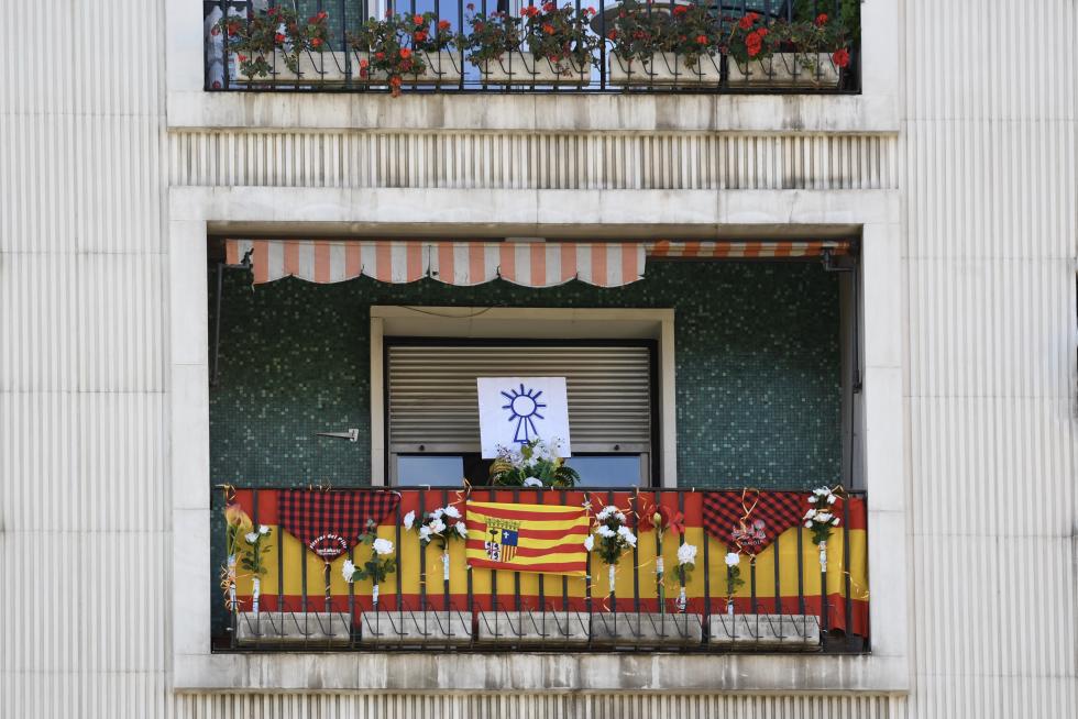 Algunos de las decoraciones florales de los zaragozanos