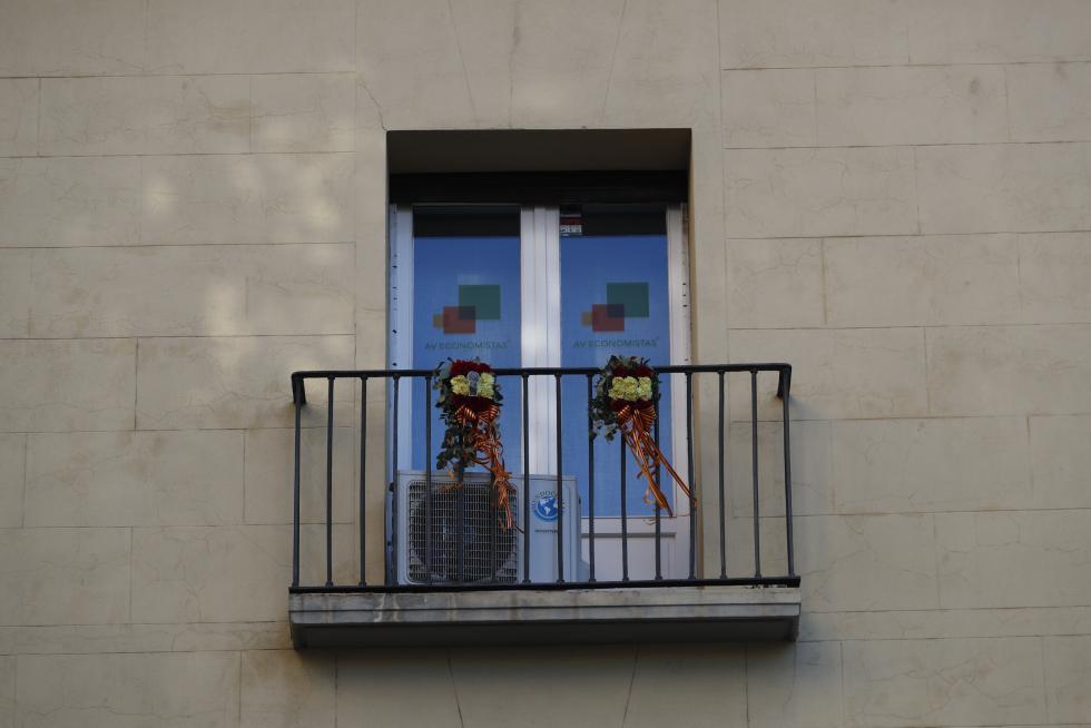 Balcones engalanados en el Día del Pilar 2020 en Zaragoza