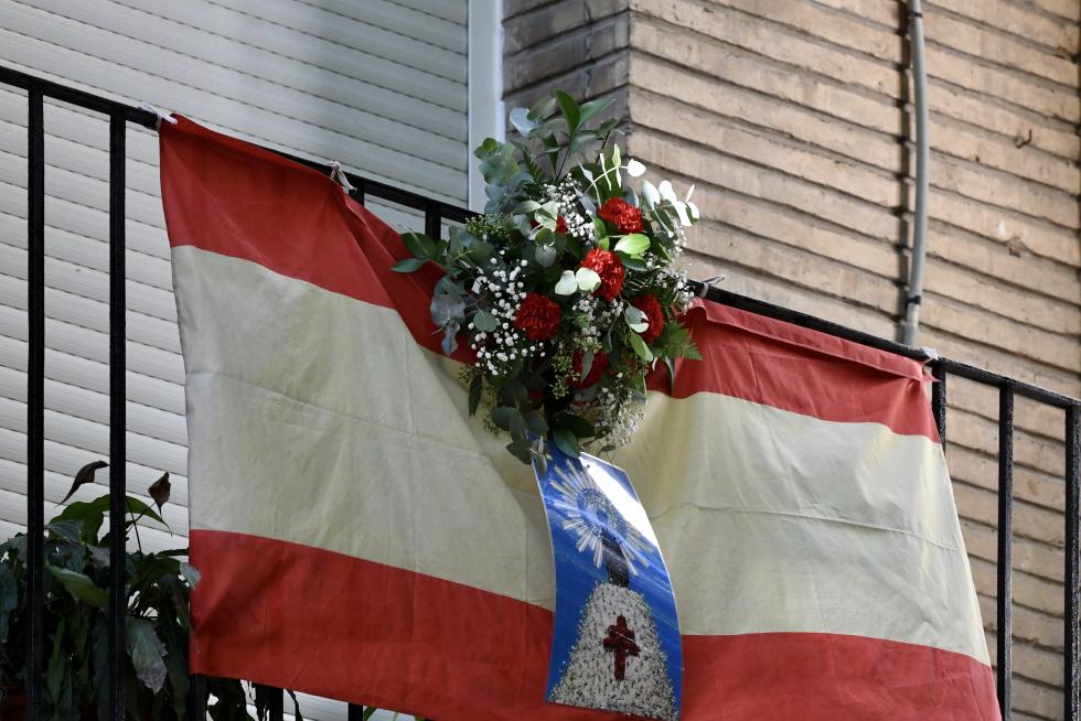 Balcones engalanados en el Día del Pilar 2020 en Zaragoza