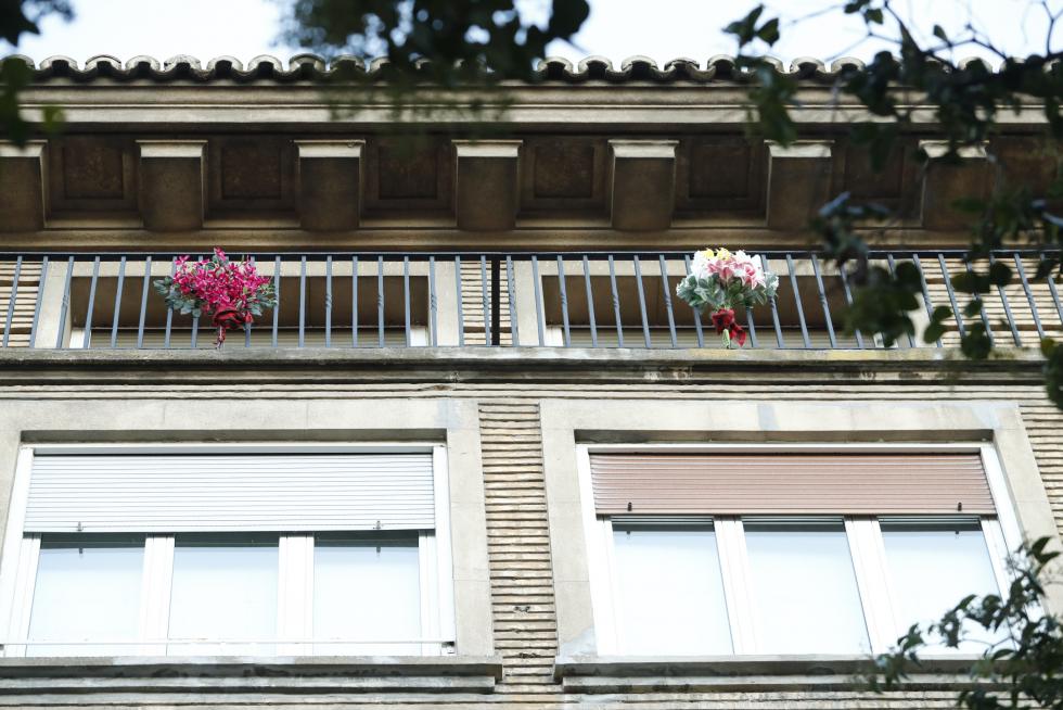 Balcones engalanados en el Día del Pilar de 2020 en Zaragoza