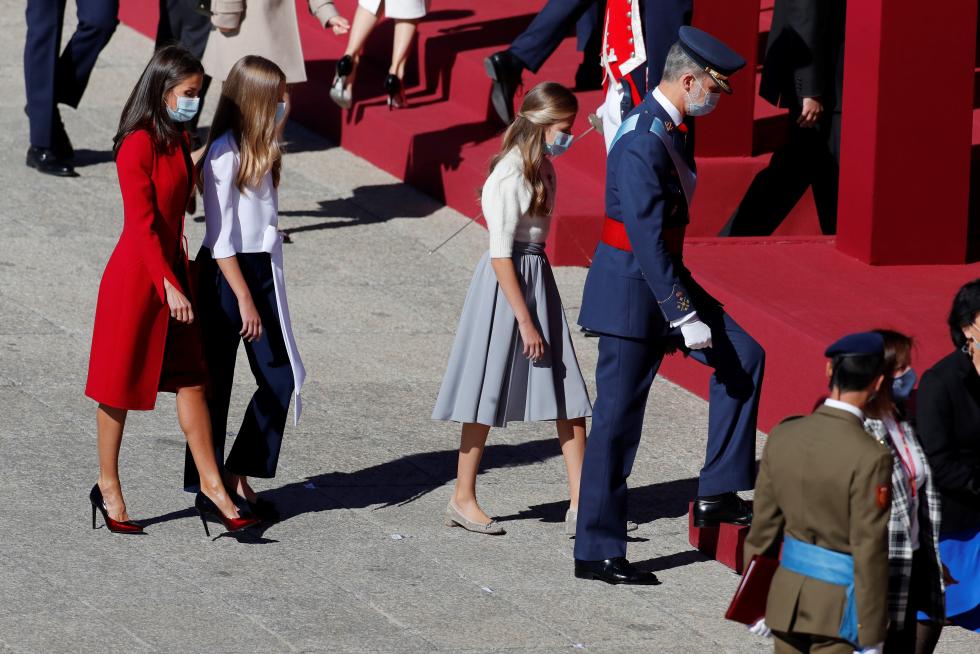 Los Reyes presiden un 12-O sin desfile militar.