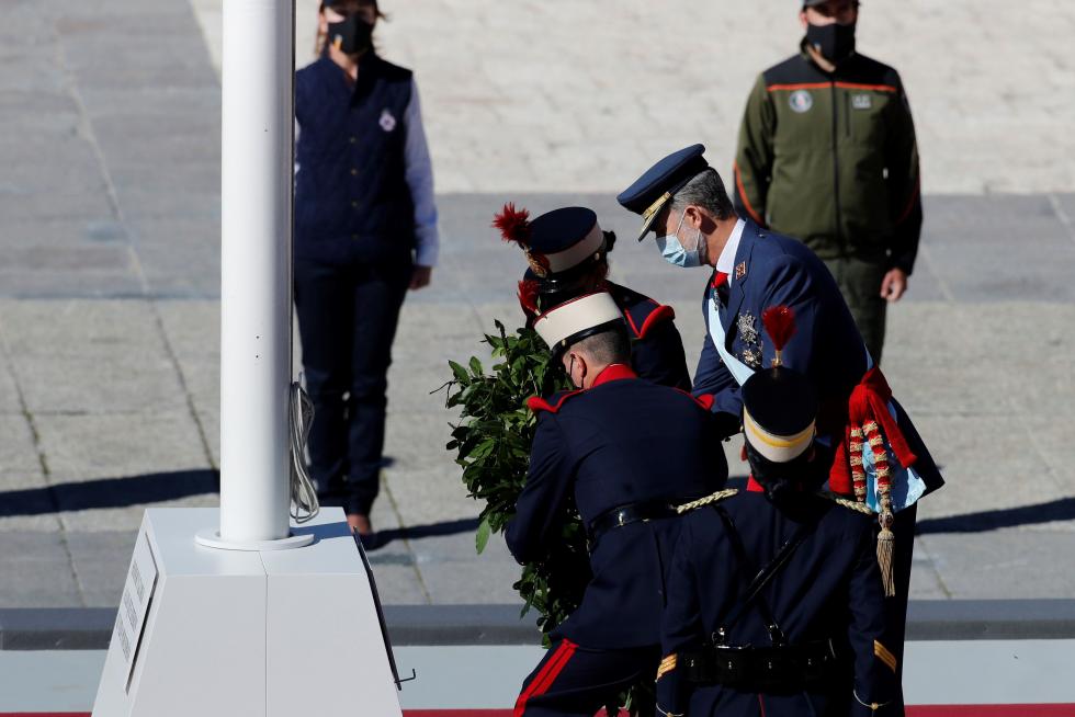 Los Reyes presiden un 12-O sin desfile militar.