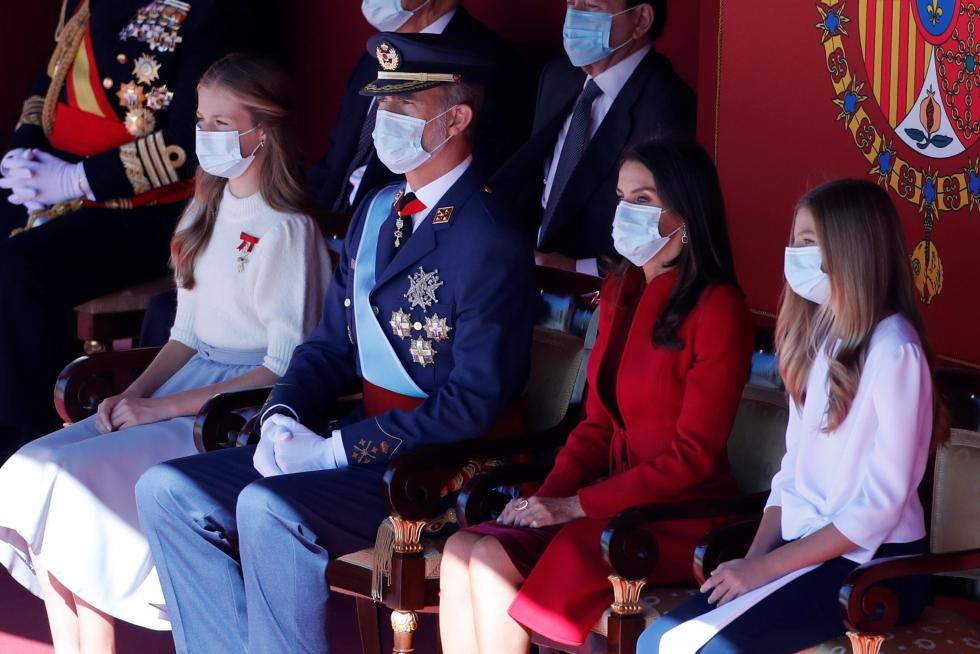 Los Reyes presiden un 12-O sin desfile militar.