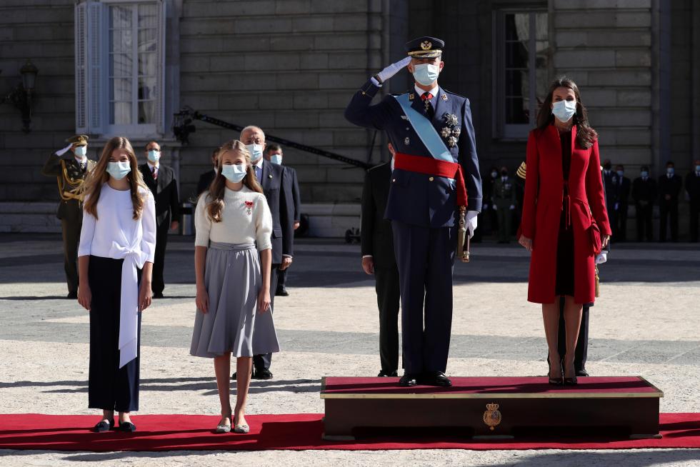 Los Reyes presiden un 12-O sin desfile militar.