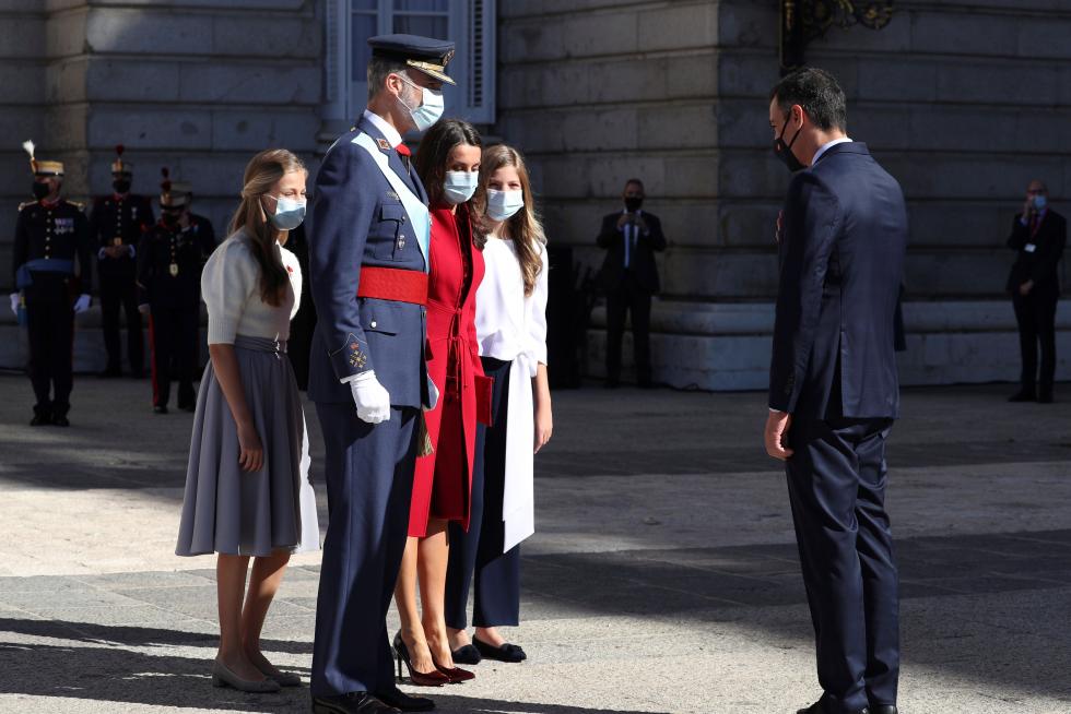 Los Reyes presiden un 12-O sin desfile militar.