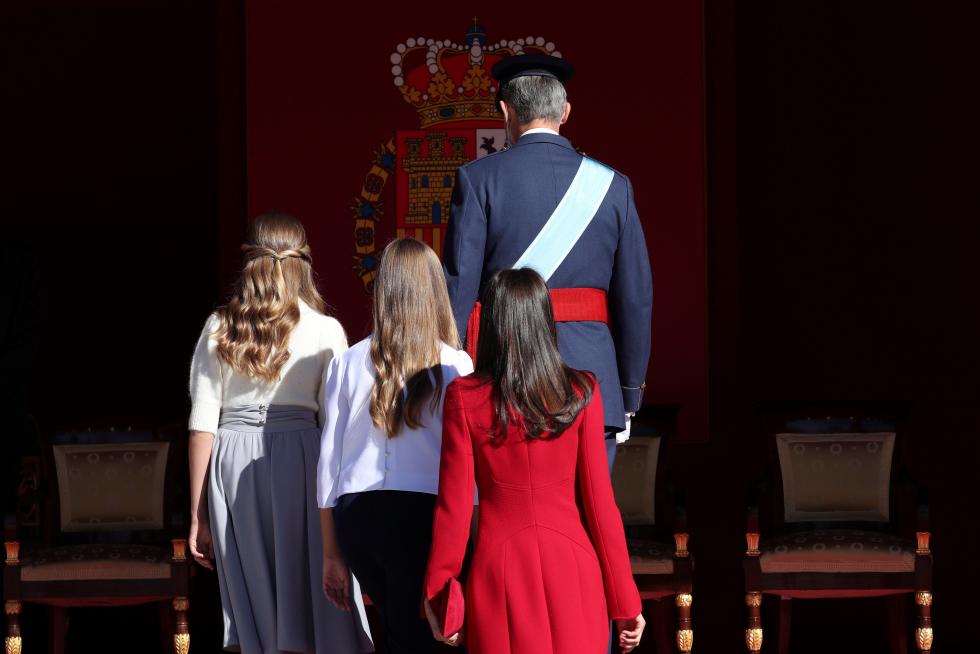 Los Reyes presiden un 12-O sin desfile militar.