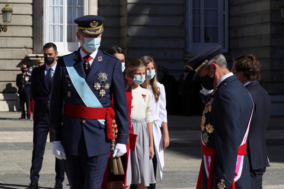 Los Reyes presiden un 12-O sin desfile militar.