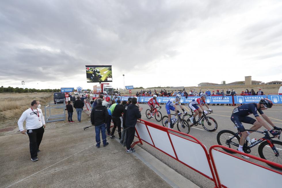 Ambiente en Ejea de los Caballeros, escenario del final de la cuarta etapa de la Vuelta a España