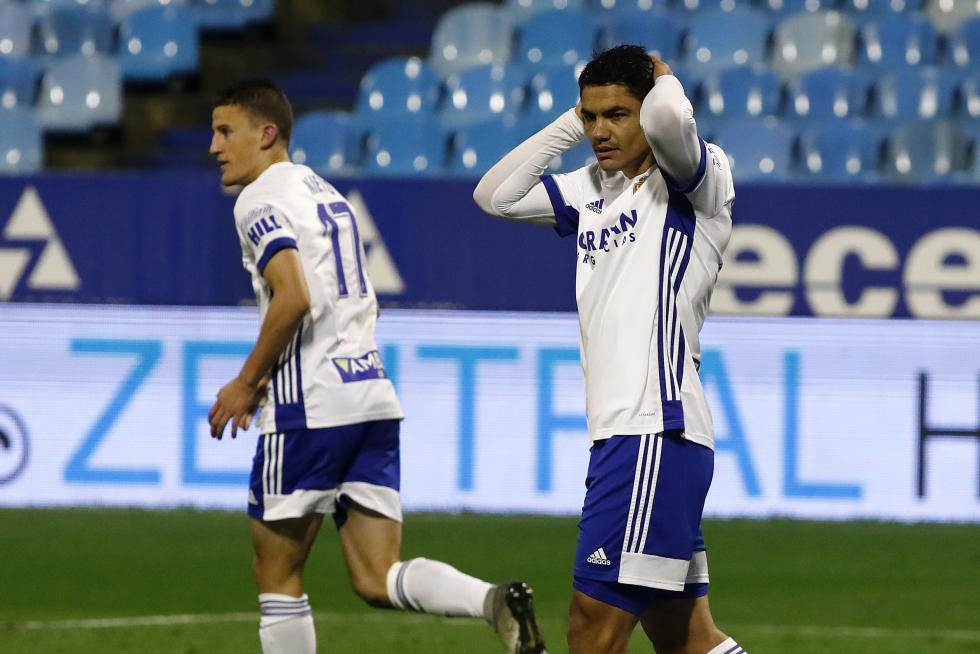 Fotos del partido Real Zaragoza-Girona, de la 1ª jornada aplazada de la Liga SmartBank
