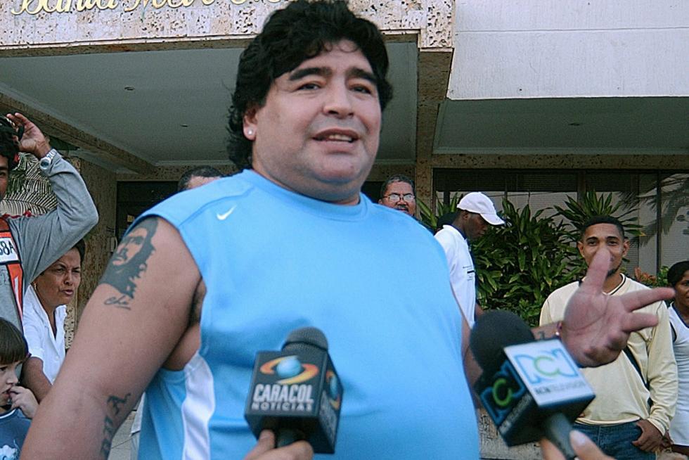 El 16/02/05, tras ser sometido a una operación para reducirle el estómago en la ciudad de Cartagena, Colombia.
