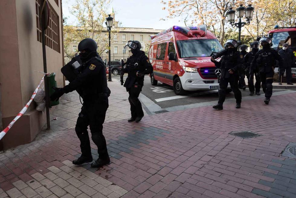 Tres okupas, detenidos por actos vandálicos en la calle Pignatelli