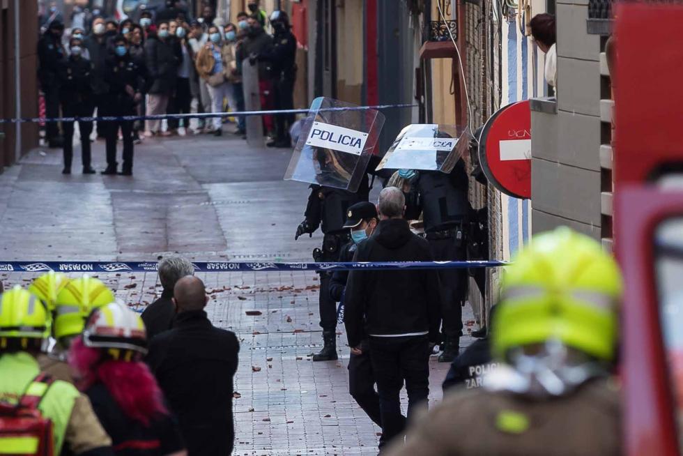 Tres okupas, detenidos por actos vandálicos en la calle Pignatelli