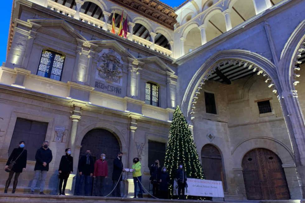 Se ha renovado la iluminación navideña.