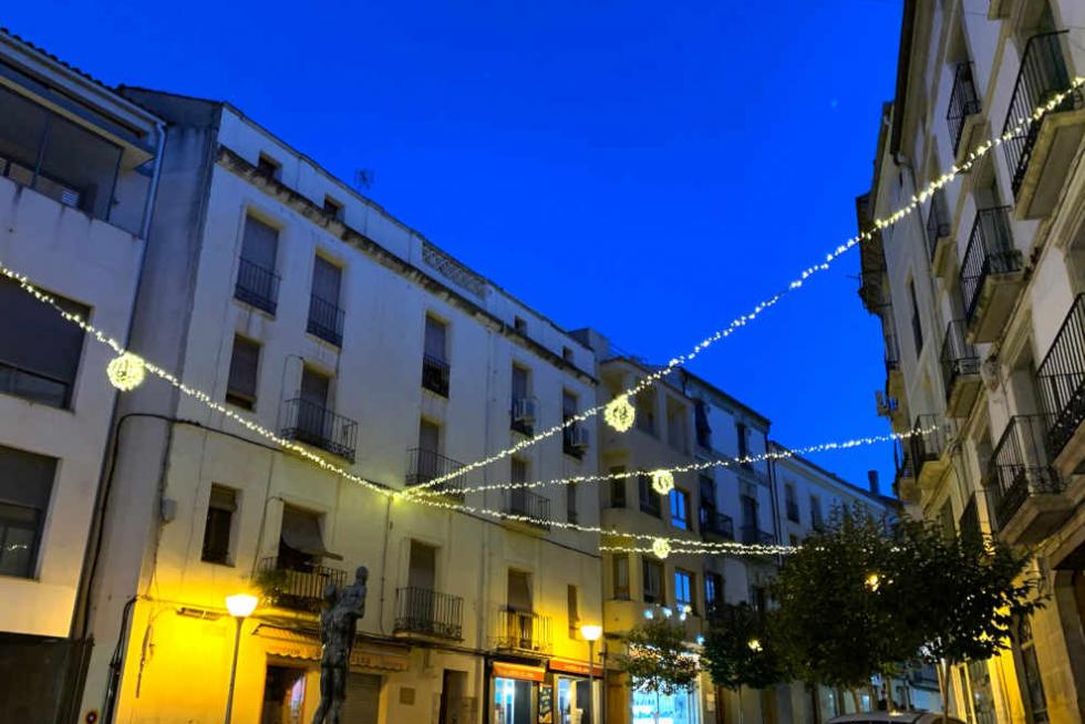 Se ha renovado la iluminación navideña.