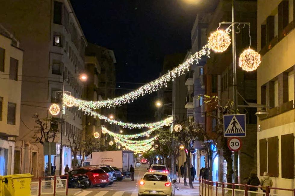 Se ha renovado la iluminación navideña.