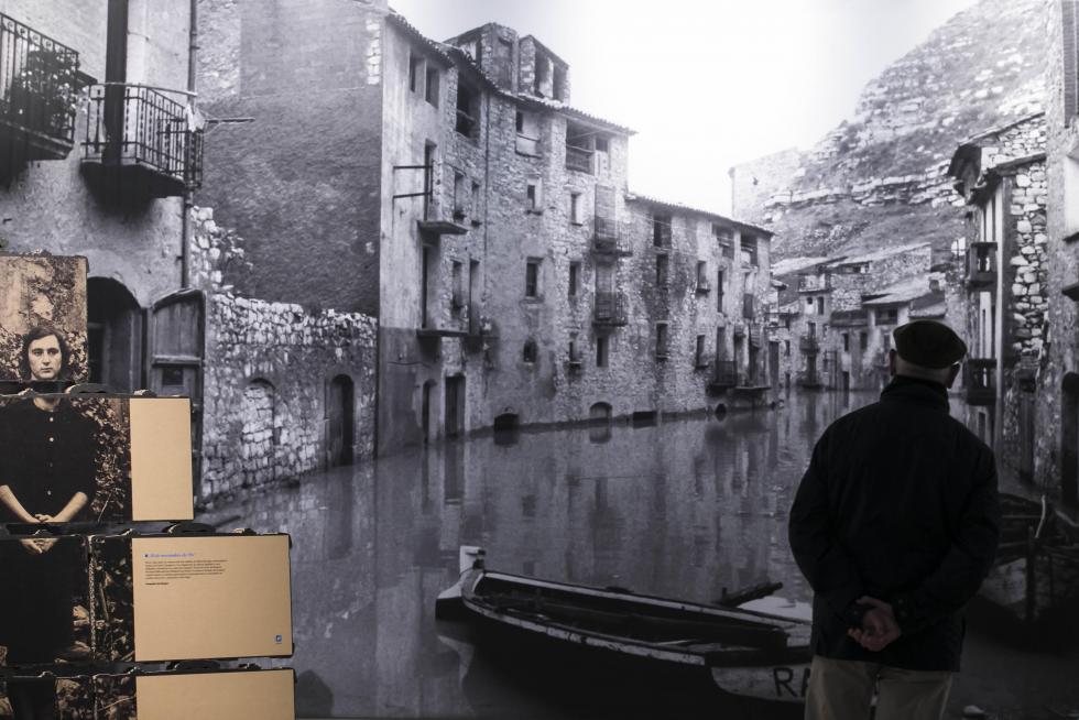 ‘HERALDO. 125 años de fotografías’, un viaje emocional en el palacio de Sástago.