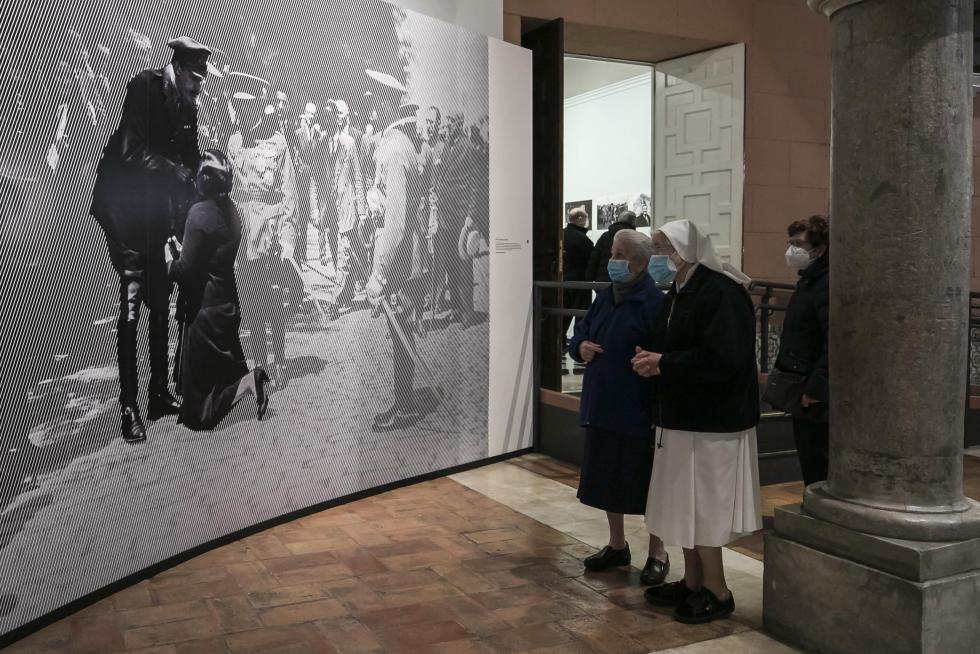 ‘HERALDO. 125 años de fotografías’, un viaje emocional en el palacio de Sástago.