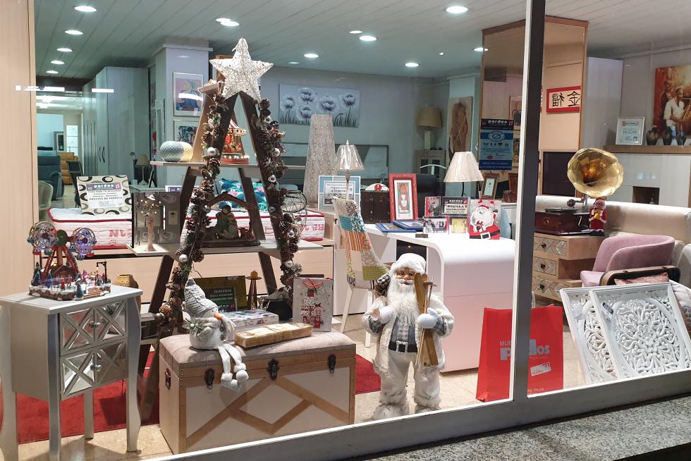 Muebles Pardos, en Zaragoza.