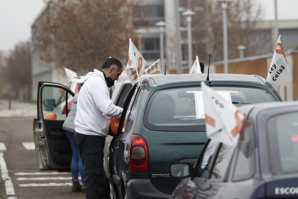 Nueva protesta en coches contra la ley Celáa