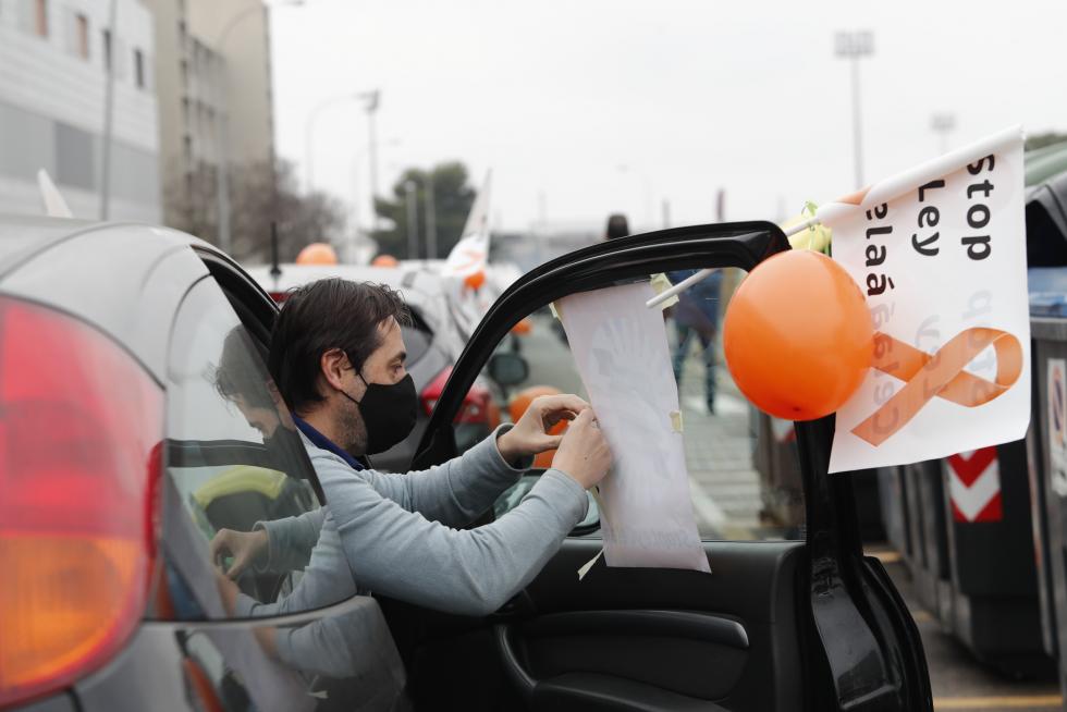 Nueva protesta en coches contra la ley Celáa