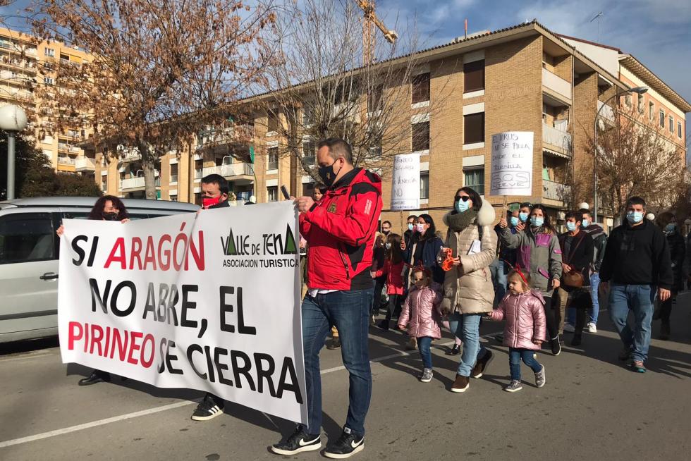Protesta multitudinaria en Huesca