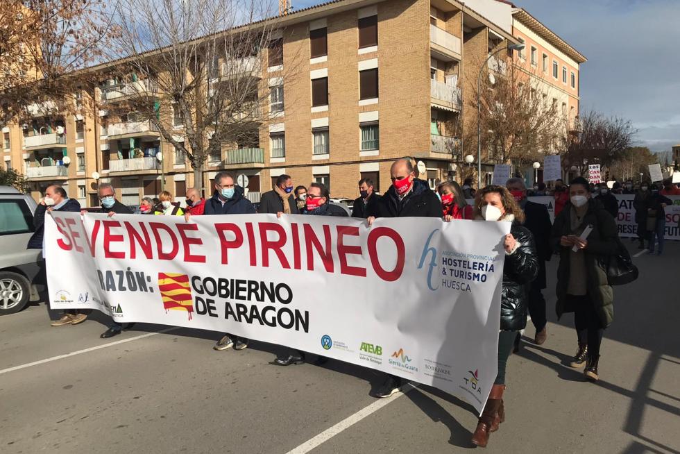 Protesta multitudinaria en Huesca