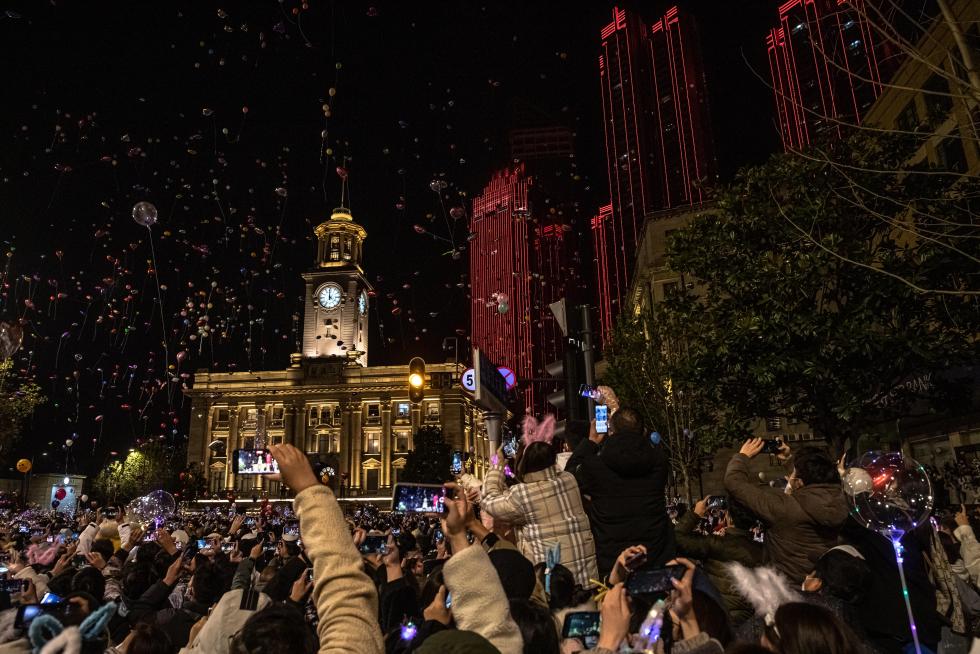 Celebraciones de fin de año en la localidad china de Wuhan, donde se fija el origen de la pandemia.