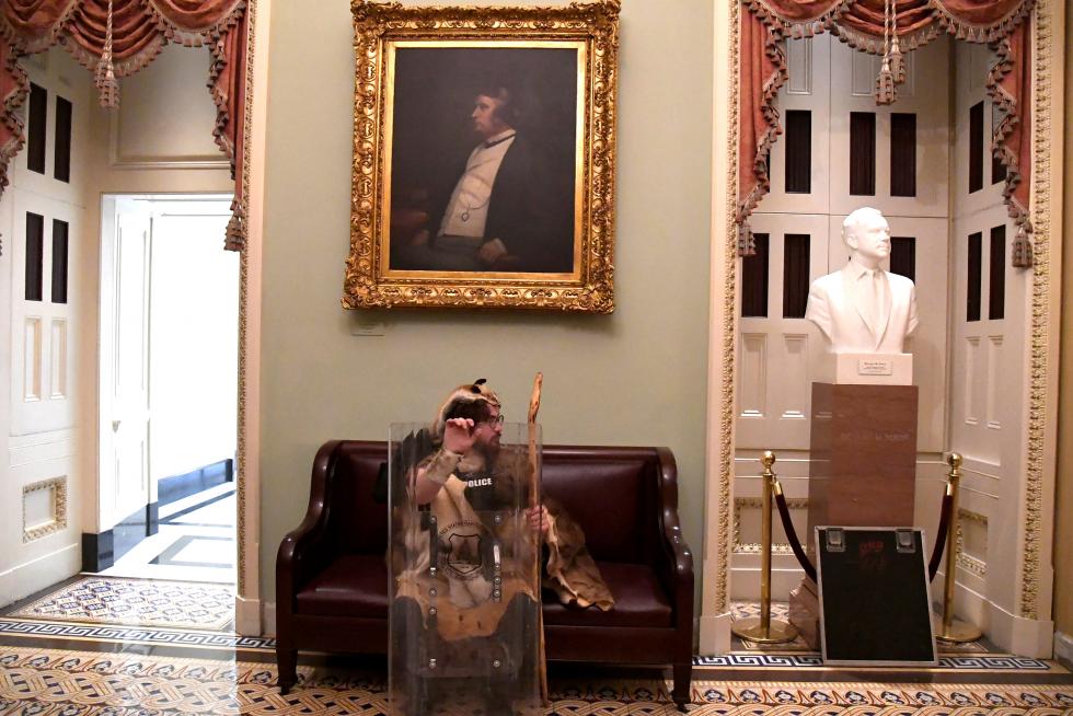 Trump supporters breach the US Capitol