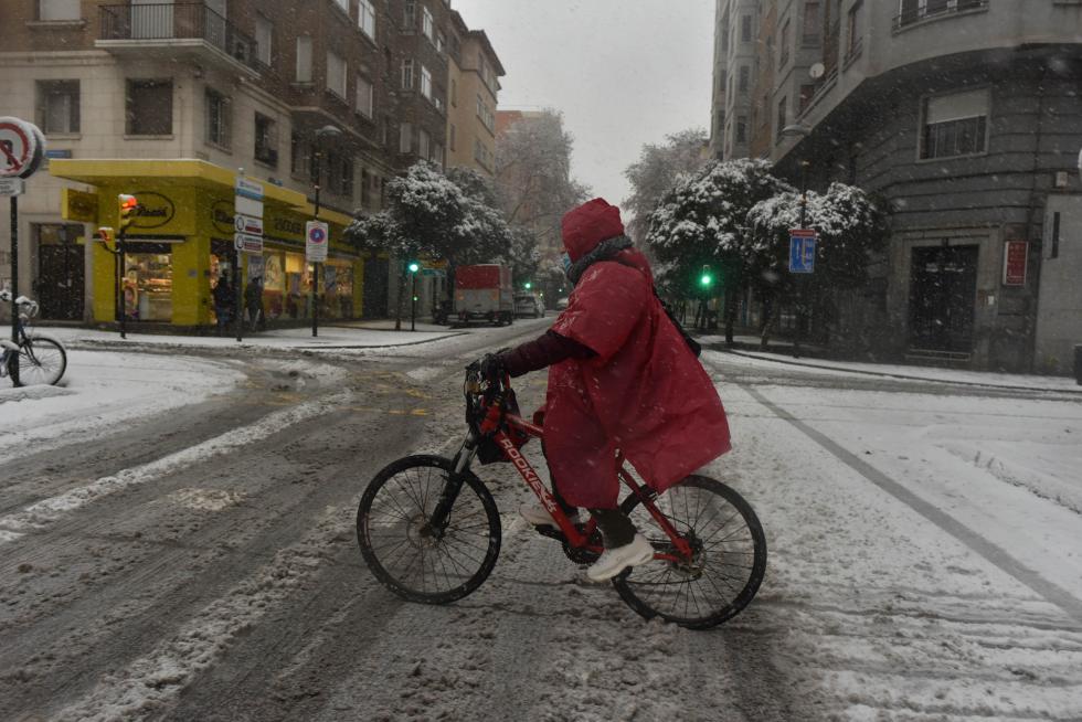 Filomena deja su rastro de nieve en Zaragoza