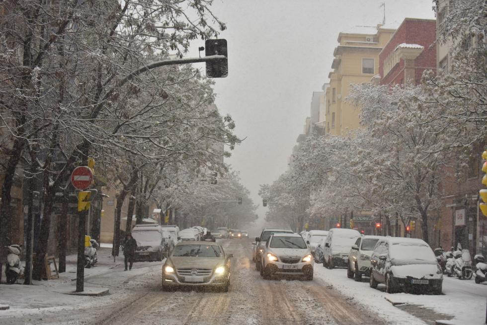 Filomena deja su rastro de nieve en Zaragoza