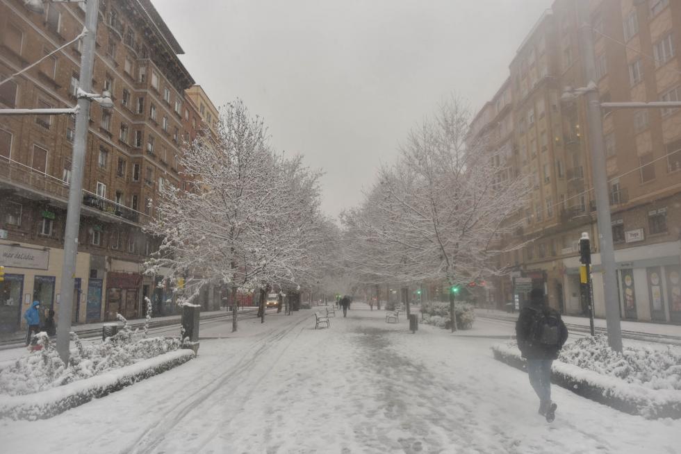Filomena deja su rastro de nieve en Zaragoza