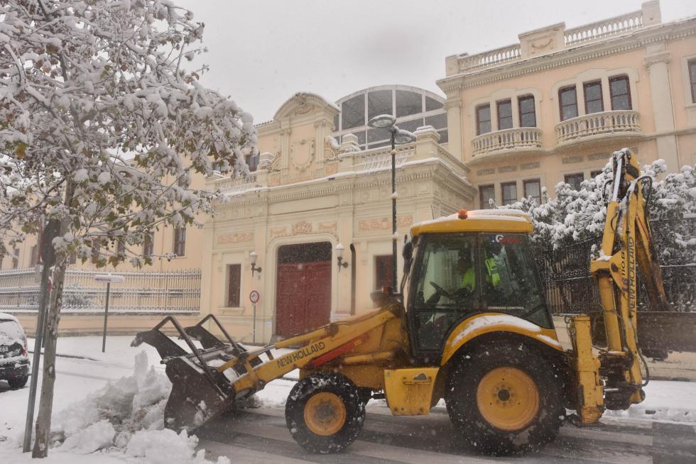 Filomena deja su rastro de nieve en Zaragoza