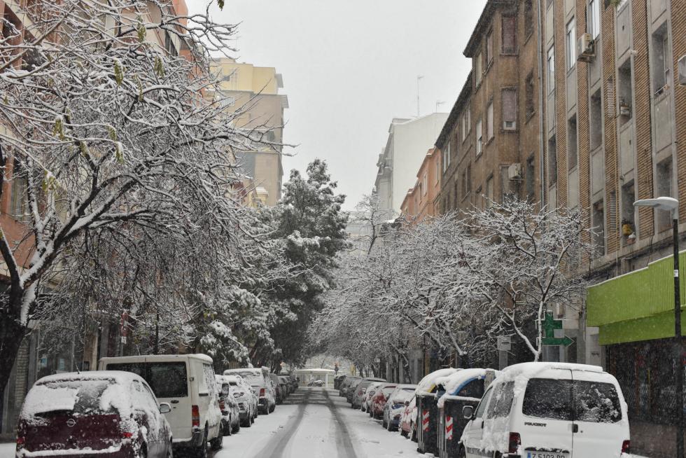 Filomena deja su rastro de nieve en Zaragoza