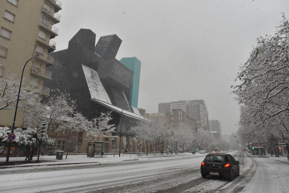 Filomena deja su rastro de nieve en Zaragoza