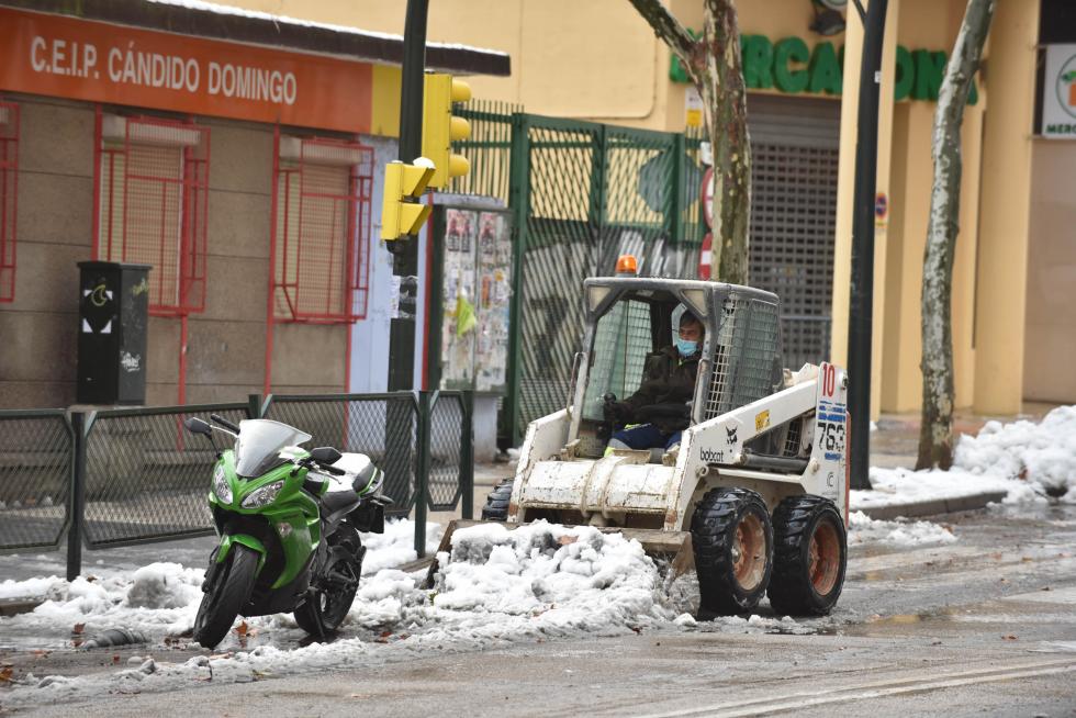 NIEVE