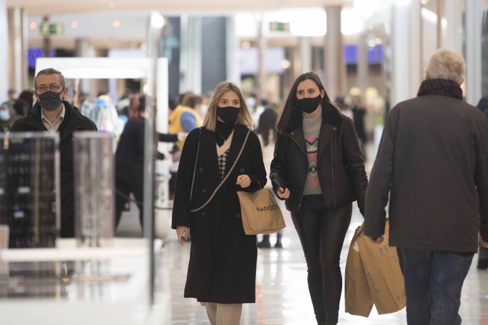 Cierra el comercio de Aragón a las 18.00 por las nuevas restricciones.