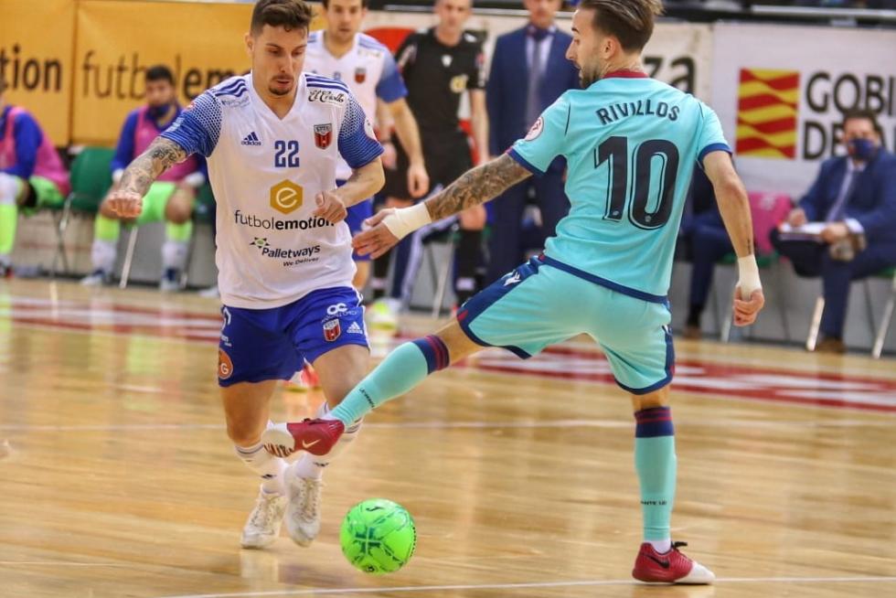 Encuentro del Fútbol Emotion contra el Levante UD